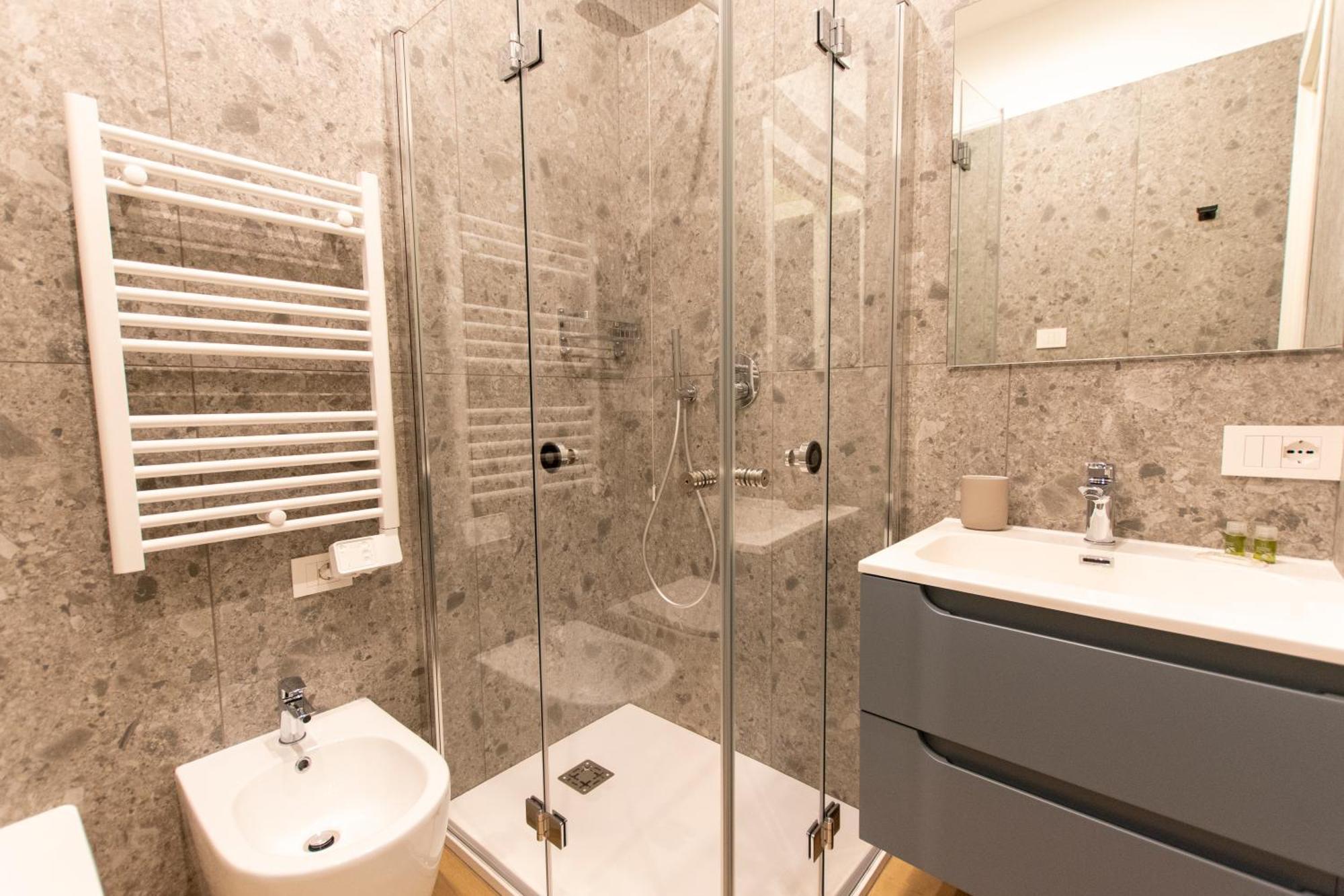 Appartement Ihost Luxury-private Parking- Plana 1 *